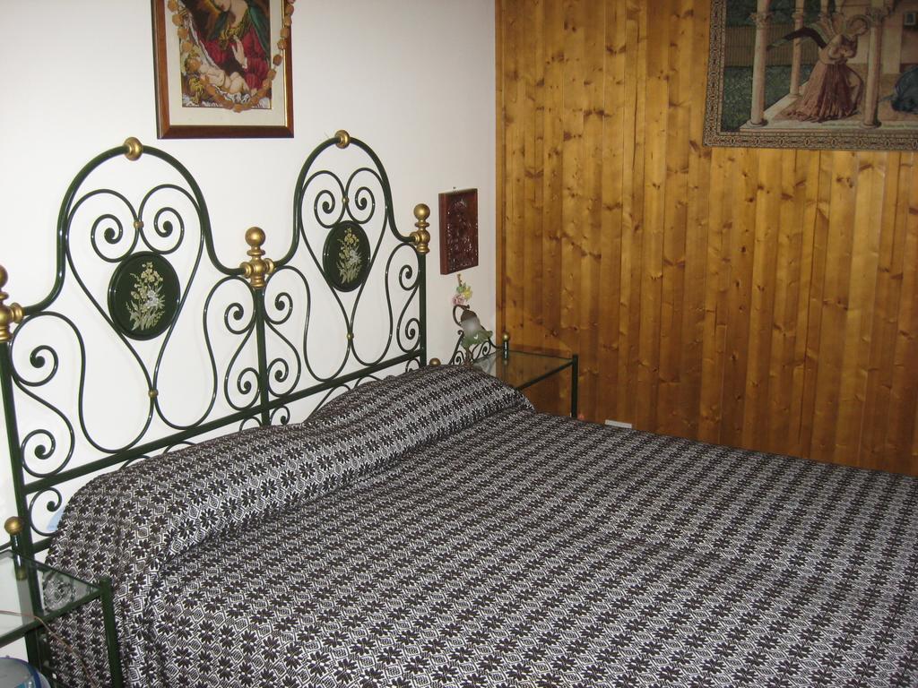 Apartmán Le Tre Rose Montagna Camigliatello Silano Pokoj fotografie